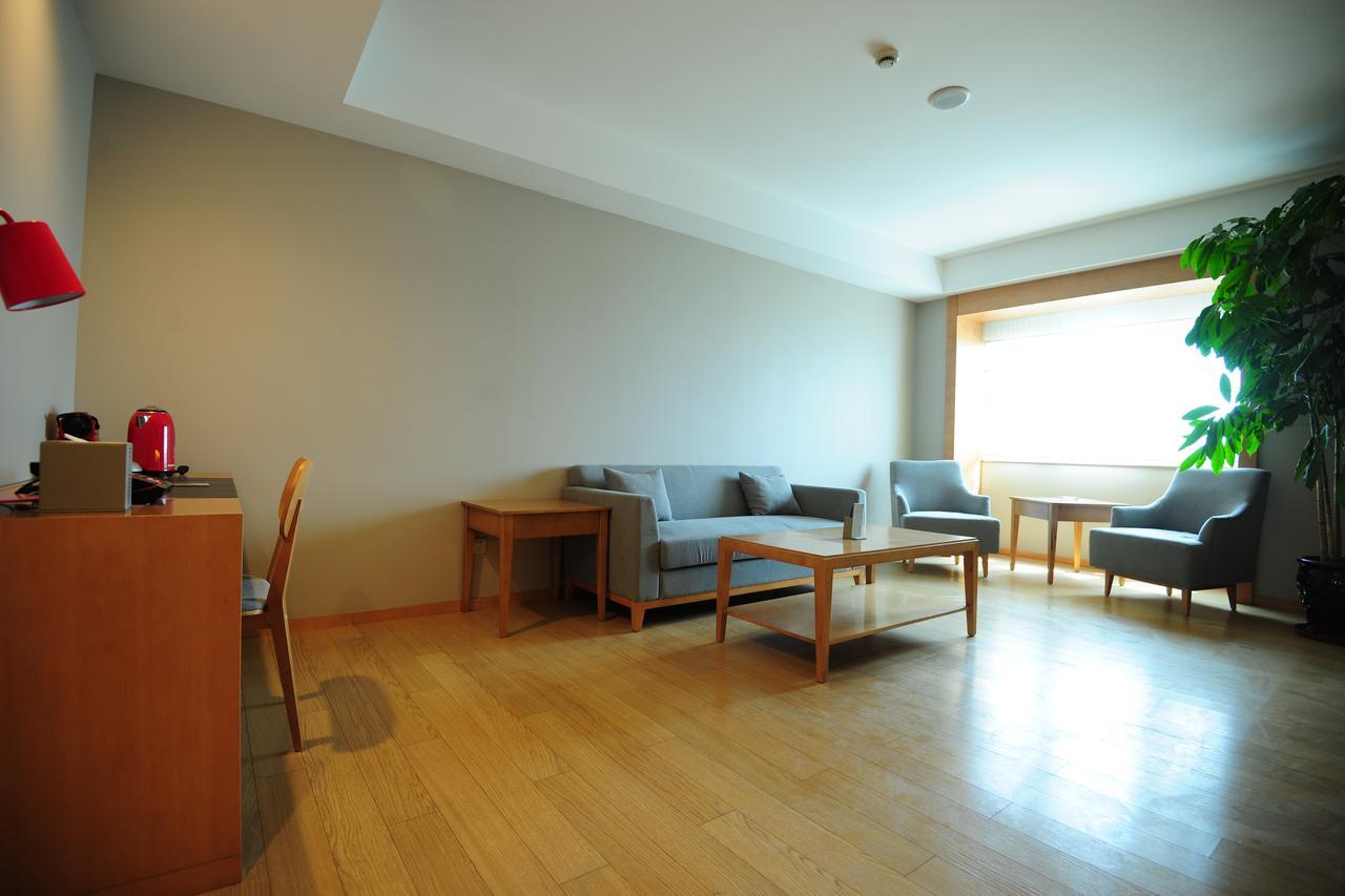 Intercity Hotel Qingdao Exterior foto